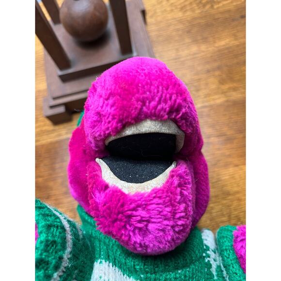 Vintage Christmas Dakin Barney the Dinosaur, Vintage 1992 Barney Plush, 13" tall - Picture 9 of 12